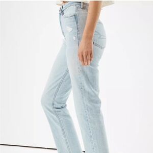 American Eagle Outfitters Light Wash Denim Jeans- 2L